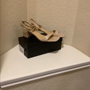 Square toe chunky heels Shoes size 10